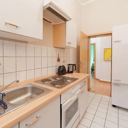 Grosse Ferienwohnung In Dresden-Lobtau エクステリア 写真