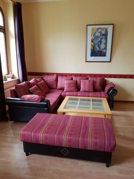 Grosse Ferienwohnung In Dresden-Lobtau エクステリア 写真